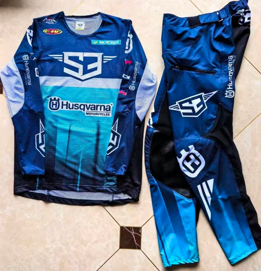 Shot Aerolite Husqvarna 2026 Racing Gear Set